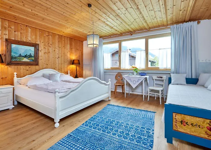 Maison d'hôtes Gaestehaus Eder Oberammergau