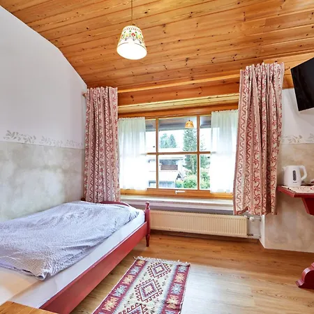 Pensionat Gaestehaus Eder *
